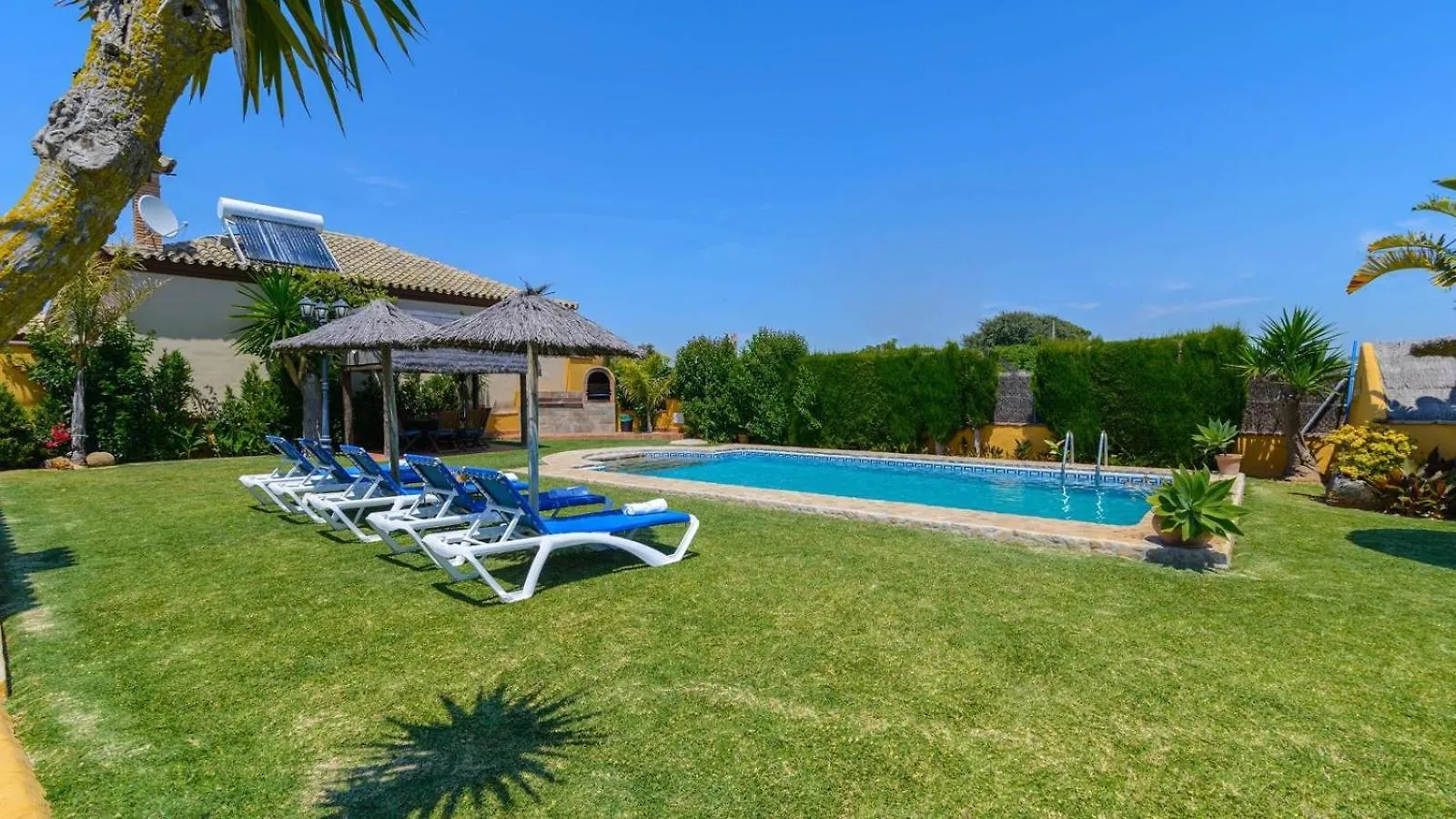 Casa Quintero 4 Dorm Conil De La Frontera By Ruralidays Villa